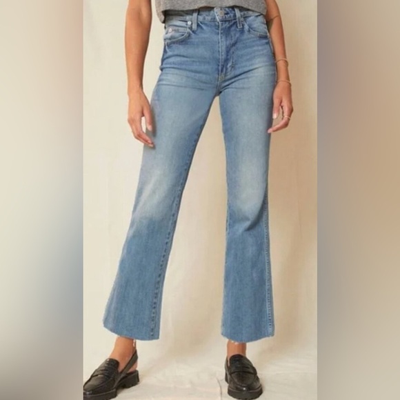 AMO sz 28 High Rise Kick Crop in Topanga Light Blue Denim Jeans, great condition - Picture 9 of 10